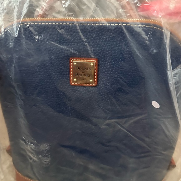 Leather Dooney & Bourke Backpak - Picture 3 of 3